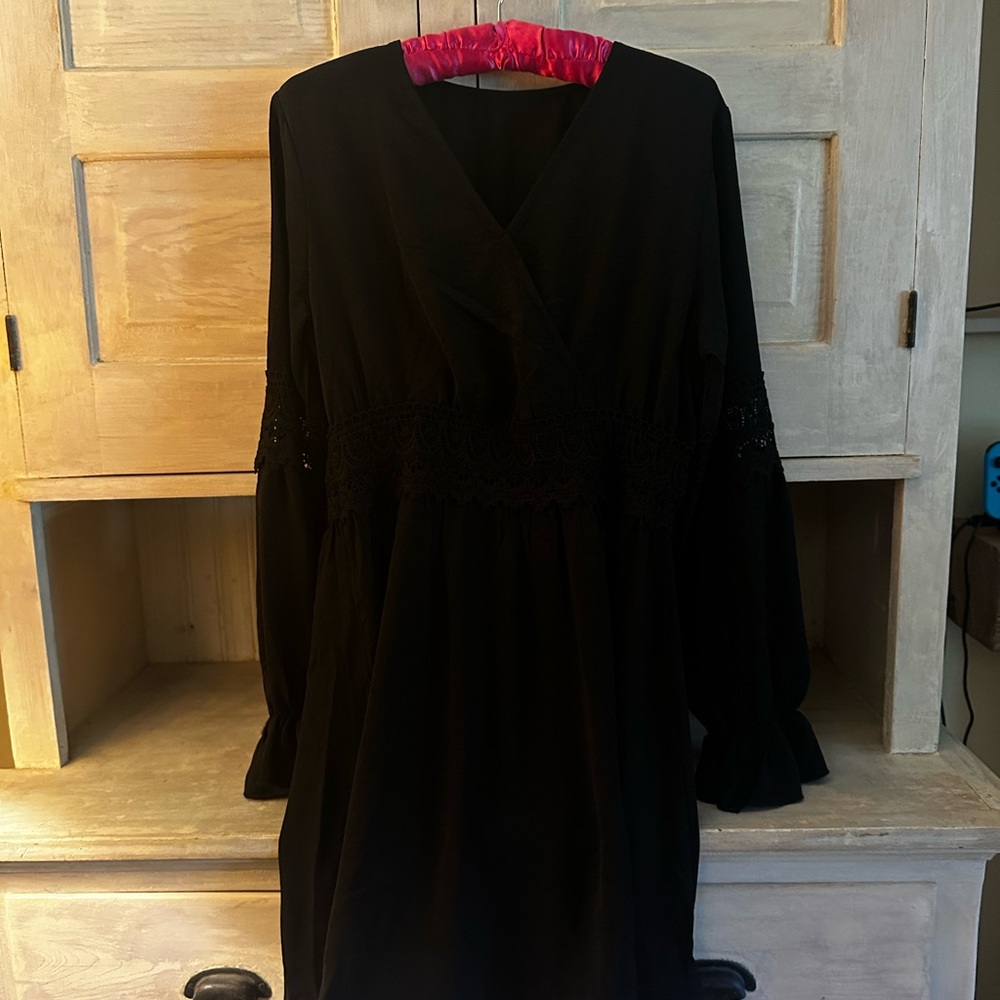 Cupshe Elegant Black Long Sleeve Dress